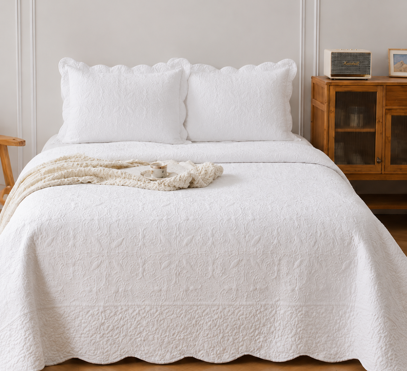 Antique White Coverlet Set
