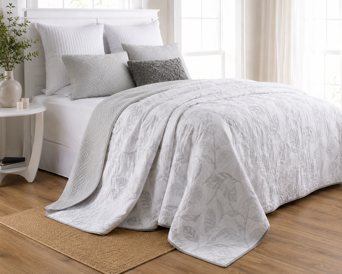 Botanical Leaves Coverlet Set