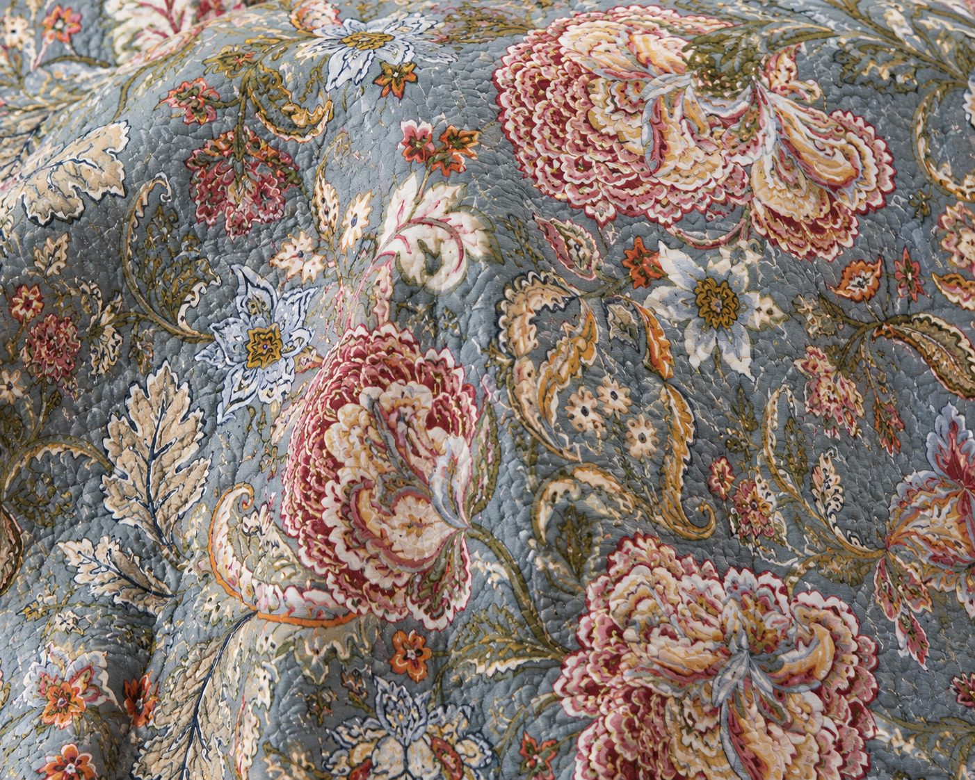 Angelina Coverlet Set