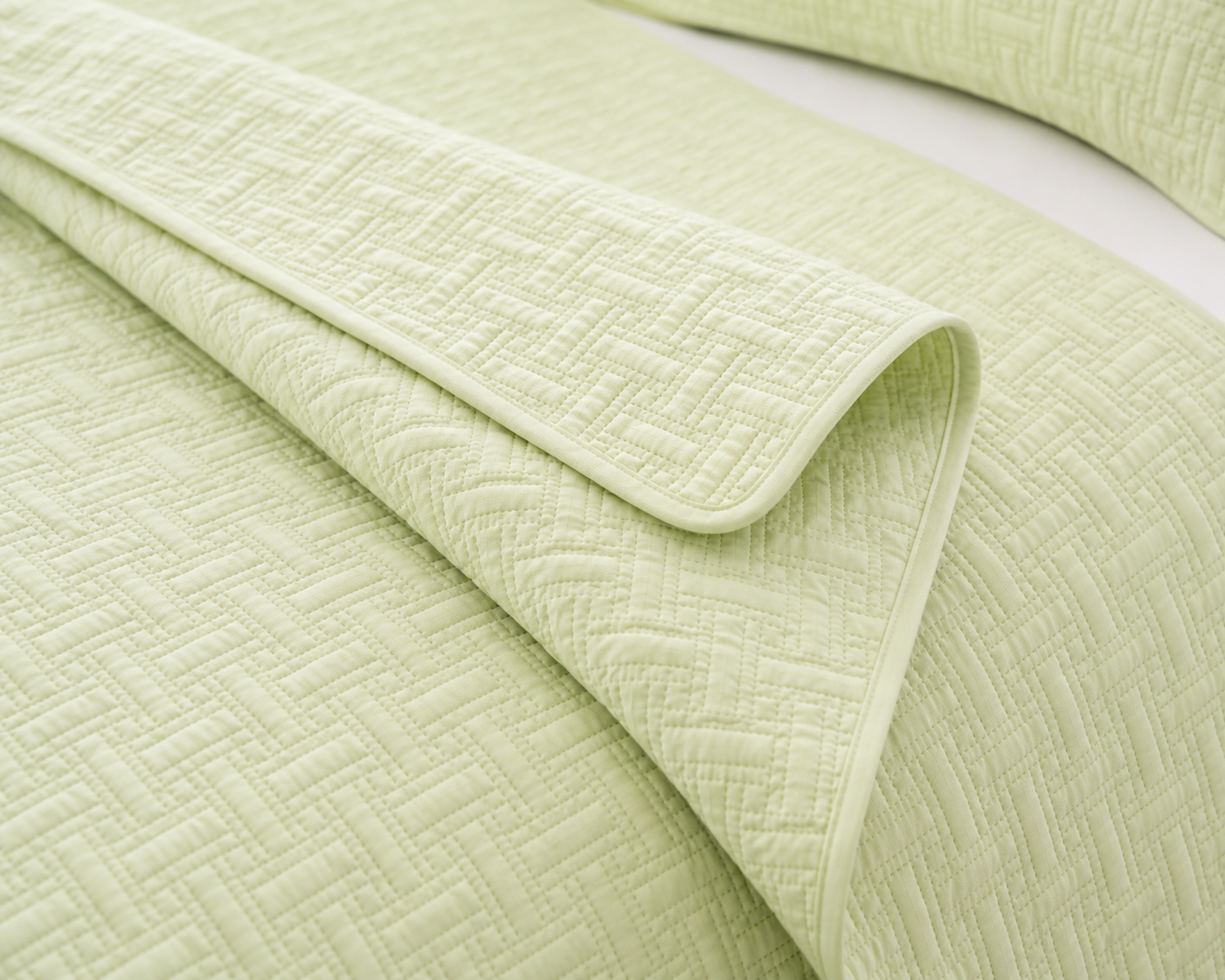 Milky Green Coverlet Set